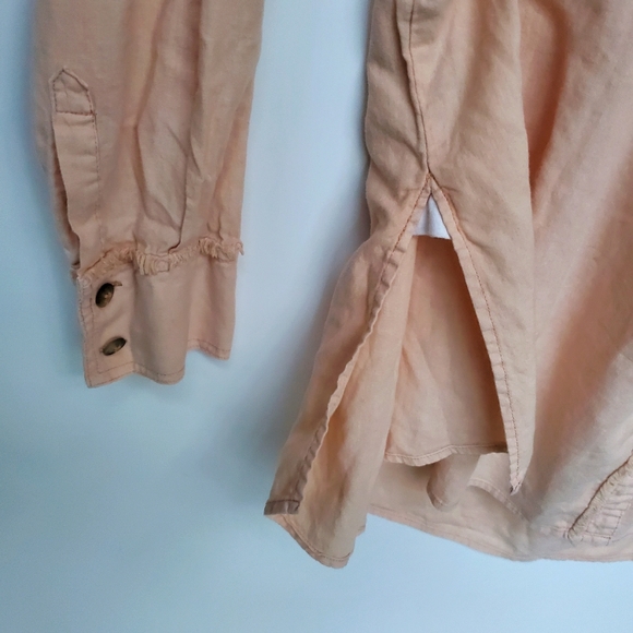 FREE People Linen Blend Soft Beige Pink Top Hi Low Button - Picture 7 of 11